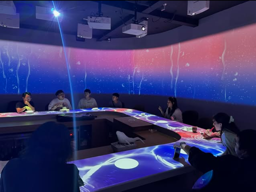 Interactive projection dining experience